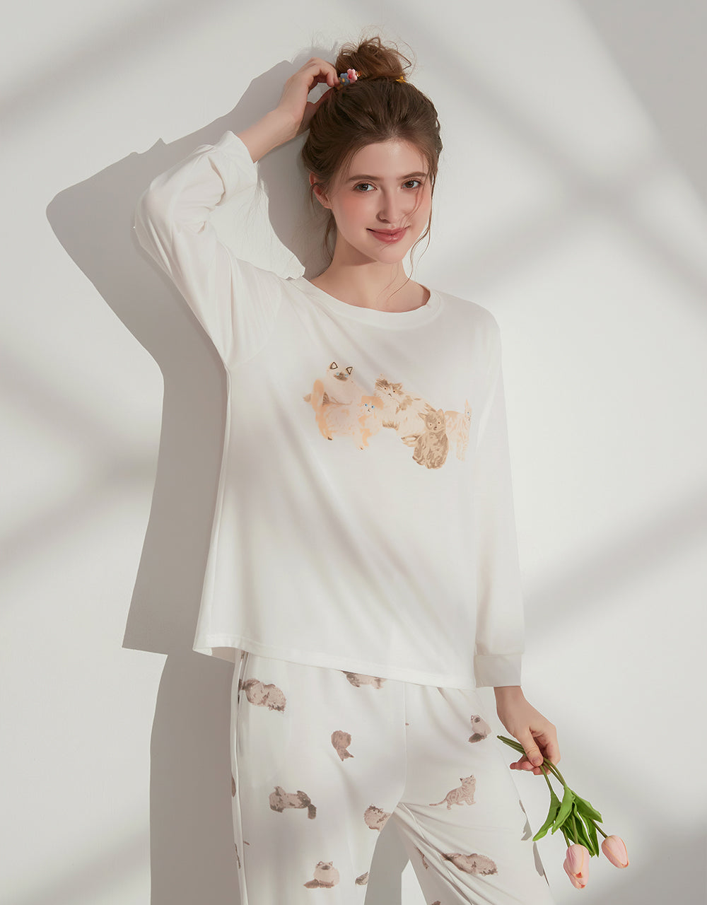 莫代爾家居二件式套裝 (長袖+長褲) 白色波斯貓