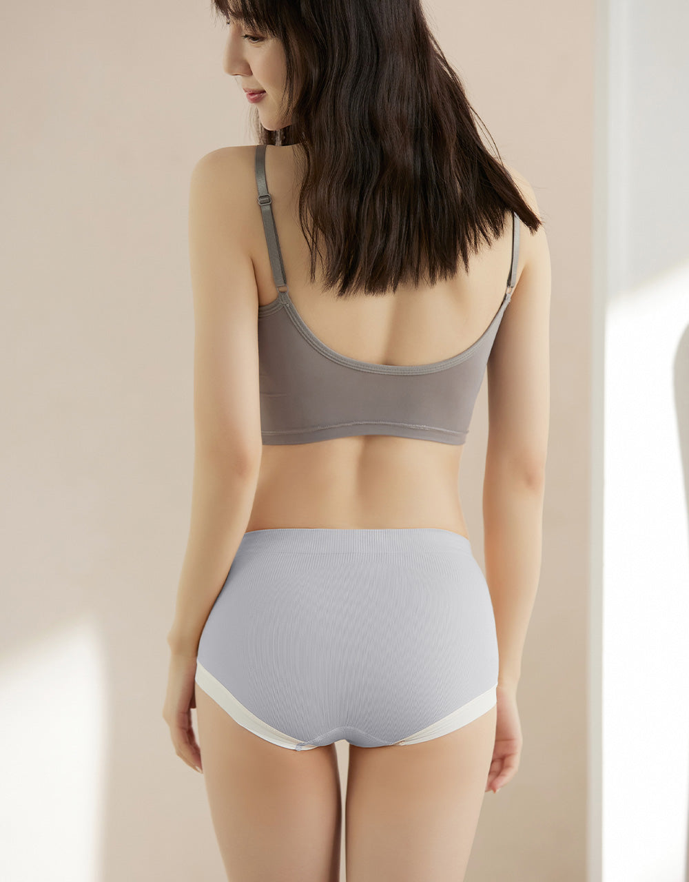 無縫中腰包覆小蝴蝶結美臀褲 藍