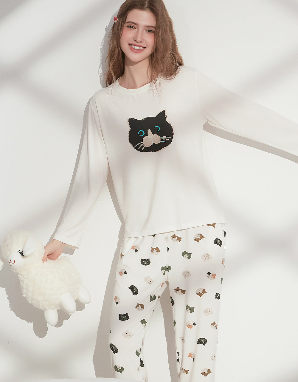 莫代爾家居二件式套裝 (長袖+長褲) 白色貓咪